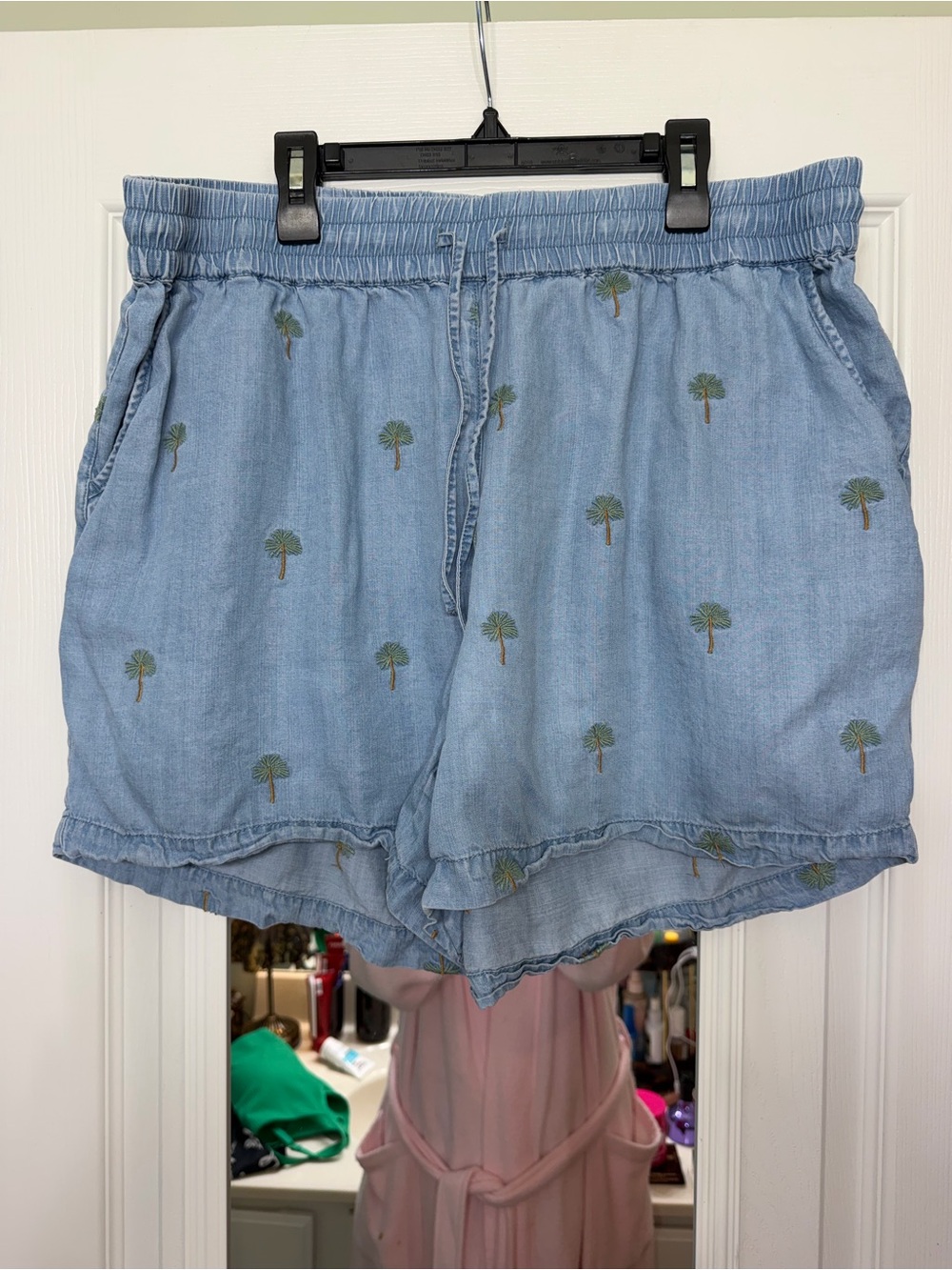 Philosophy Light Blue Palm-Embroidered Women's Shorts NWT
